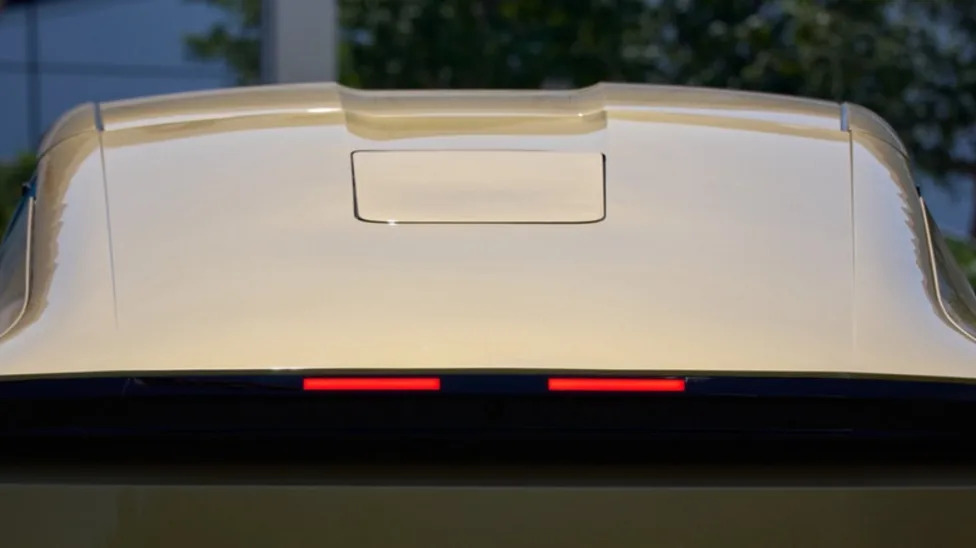 Elon Musk Saying 'All Cars' Will Have Starlink As The 'Only Way' To Connect Them Sounds More Like Threat Than Promise