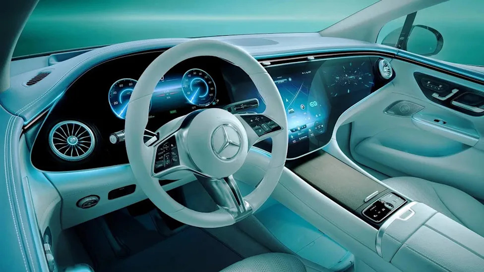 2025 Mercedes-Benz EQE Sedan