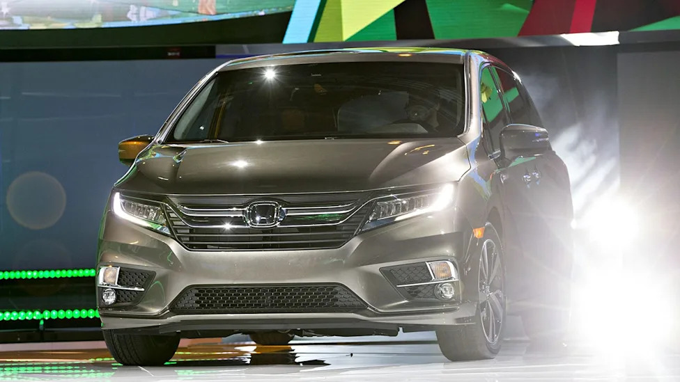 Honda, Honda Odyssey, Honda recalls 325K Odyssey minivans over another rear-view camera issue