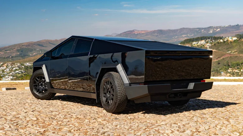 This Data Shows Just How Hard Tesla's Cybertruck Has Actually Flopped