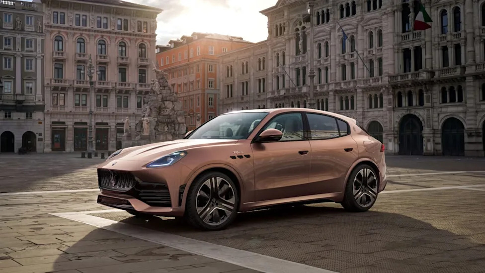 Maserati Cuts Nearly $23,000 From the 2027 Grecale Folgore's Starting Price