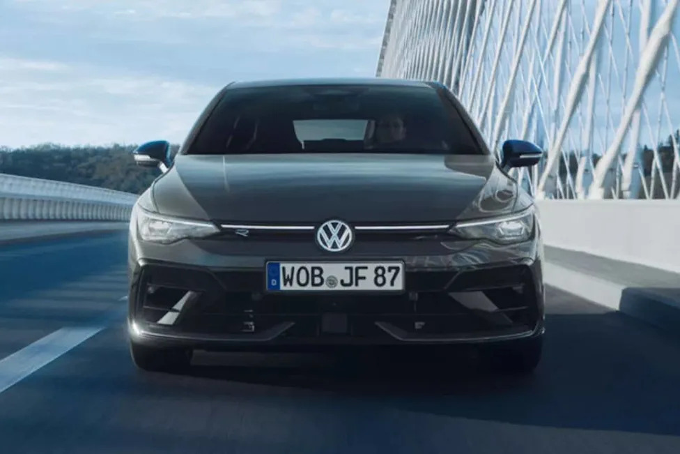 Thieves Are Stealing Volkswagen Badges And Leaving Owners With $2,500 Bills