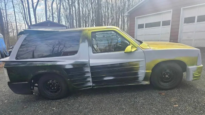 The Blazerossa Is So Dumb I Have No Choice But To Love It