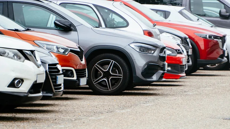 The '90s Vs Today: How America's Taste In Car Colors Has Changed