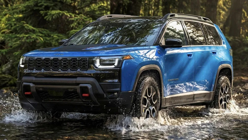 Jeep, Jeep Cherokee, 2027 Jeep Cherokee Trailhawk Gets A Lift And Low Range