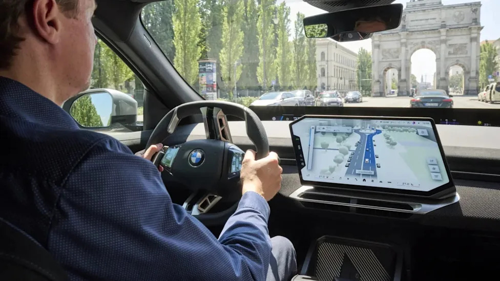 BMW’s New 3D Maps Show You Exactly What Your Car Sees