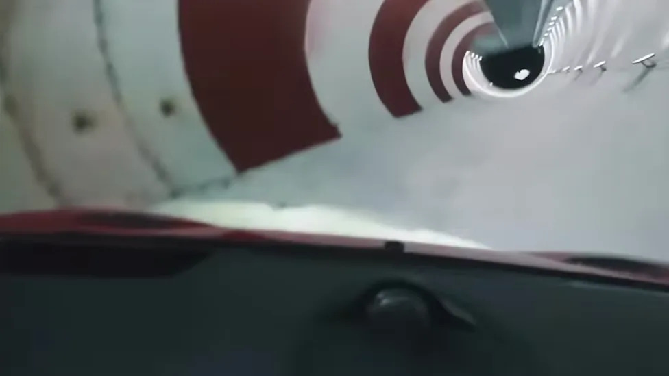 Video: Chinese SUV Does 360° Loop In A Tunnel