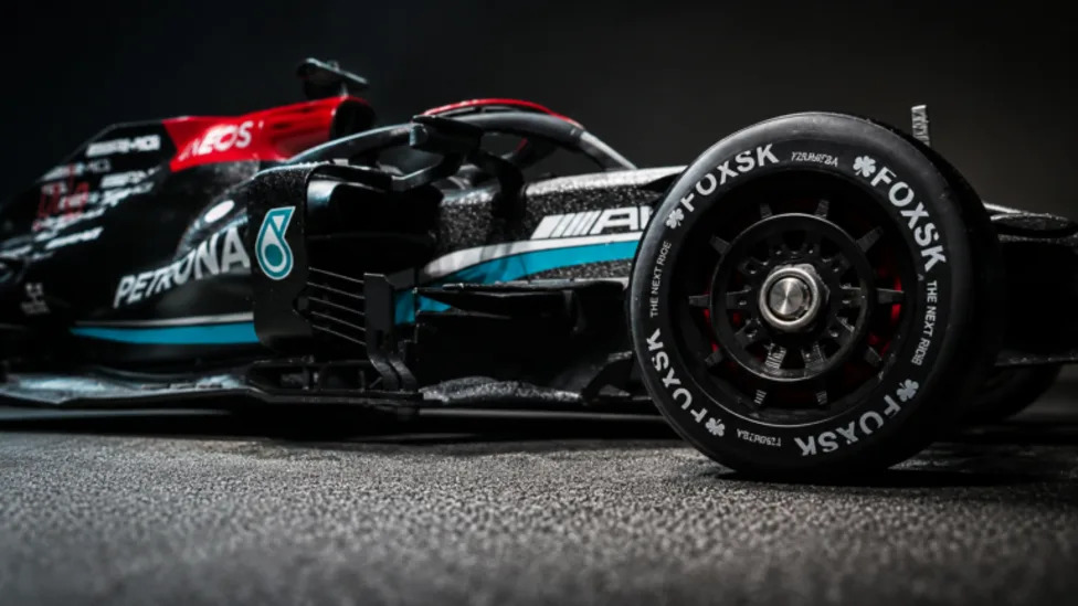 Mercedes, Someone Built a $7,000 RC Mercedes F1 Car With a Real Gearbox and Working DRS From Scratch