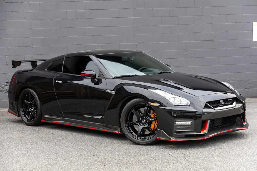 Nissan, Nissan GT-R, Nismo, This 16,700-Mile 2018 Nissan GT-R NISMO Is Already Bid to $155,000 — And the Reserve Still Hasn't Fallen