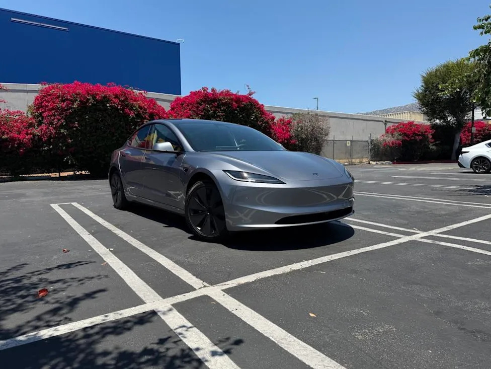 Tesla FSD Is Evolving Into A De Facto Robotaxi