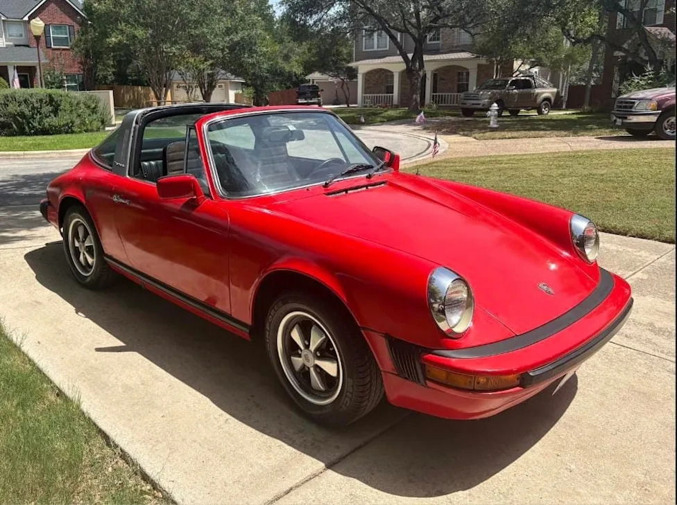 Porsche, 26-Year Garage Find: This 1977 Porsche 911S Targa Still Wears Its Original Red