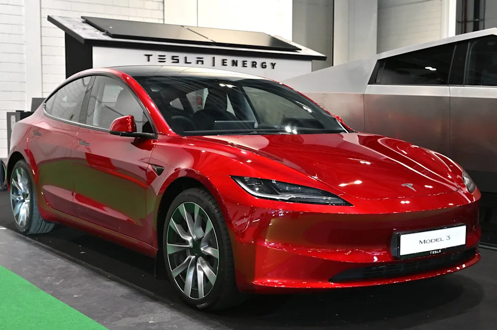 Battery, Tesla, Korean EVs Hold Battery Capacity Better Than Tesla In New Real-World Study