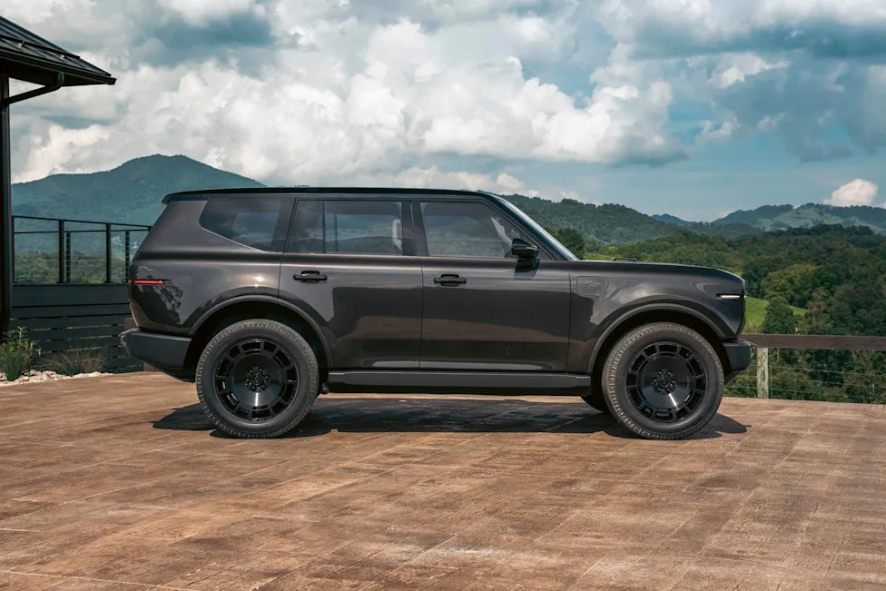 Scout Traveler Concepts Channel Range Rover Luxury and Defender Grit