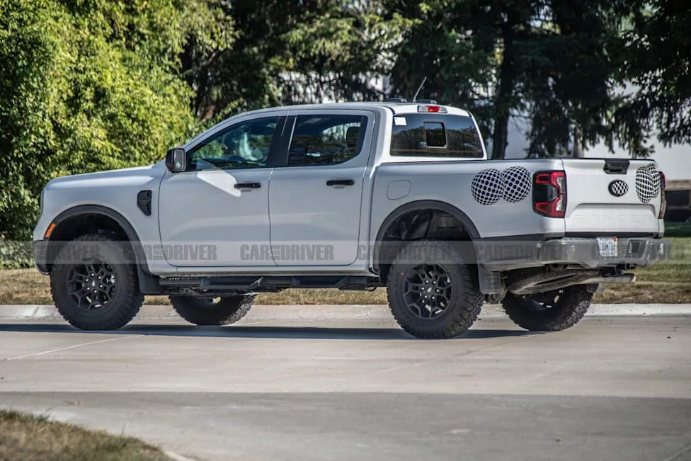 Ford Will Expand the Ranger Lineup with a New Mid-Tier Tremor Off-Road Model, Spy Photos Reveal