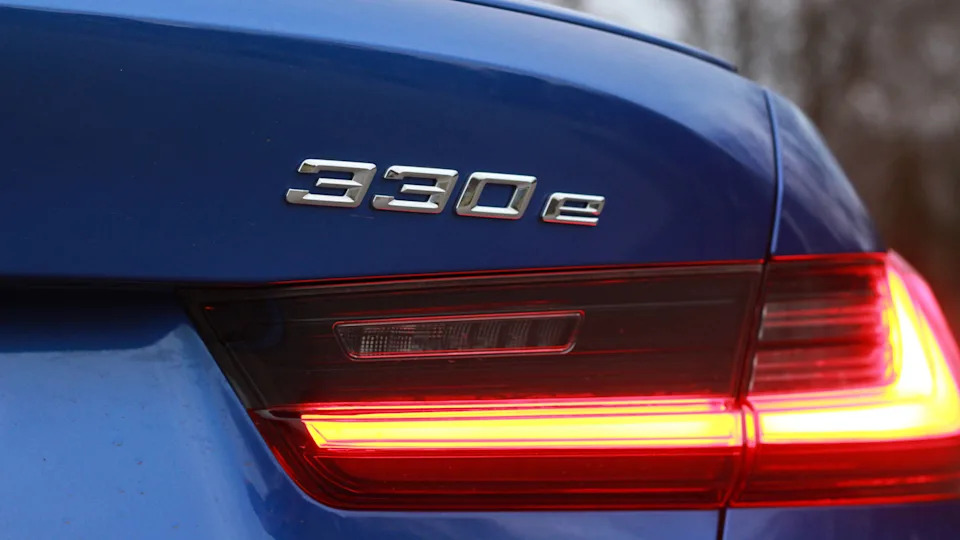 BMW 330e Owner Says Car Accelerated on Its Own Before Crash