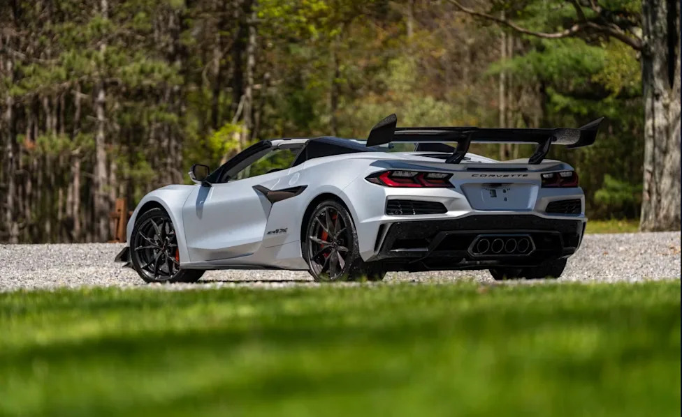 This 2026 Corvette ZR1X Just Sold for $605,000 at Auction, and the Buyer Knew the Warranty Was Gone Before They Even Signed