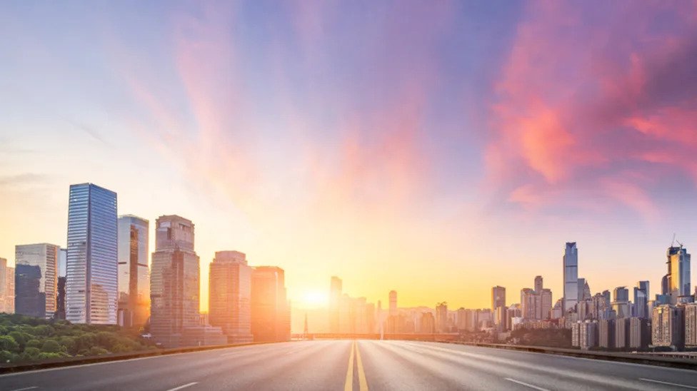 Highway Vs. Freeway: What's The Difference?