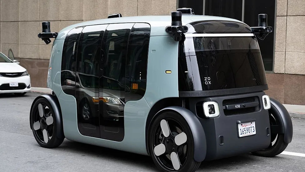 Robotaxi, Zoox launches first airport robotaxi service in major milestone