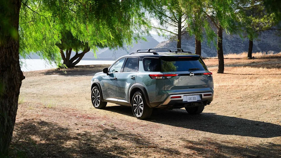 If you're buying a three-row SUV for your family, safety experts say buy this Nissan