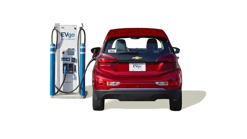 He Charged A Chevy Bolt At A Hyundai Dealer. Then He Got A $418 Bill