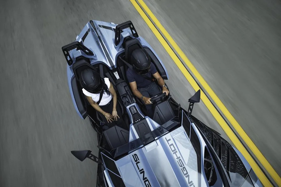 Polaris Slingshot’s 2026 Signature Edition Is a Color-Shifting, 204-HP 3-Wheeler