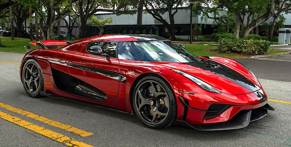 A Koenigsegg Regera With No Gearbox and $1 Million in Options Heads to Mecum's First Nashville Sale