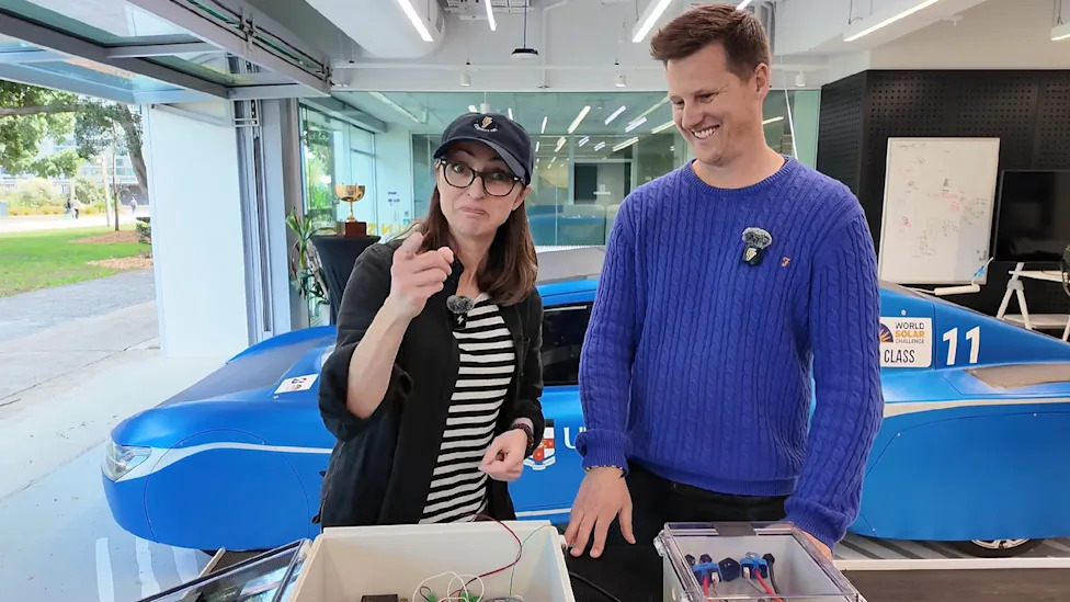 EV owners could skip a $10,000 charger with a V2G device that taps existing solar