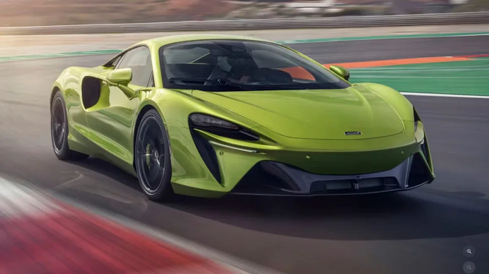 McLaren Offers 0% Financing on the Artura: Payments Still Run $7,000 a Month