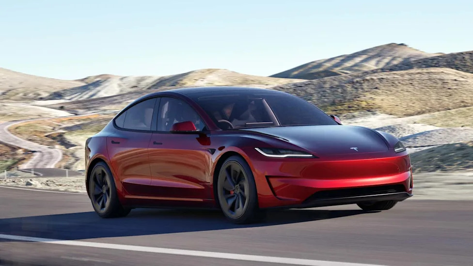 Tesla, The Tesla Model 3 Gets A Range Bump And A New Screen In The U.S.