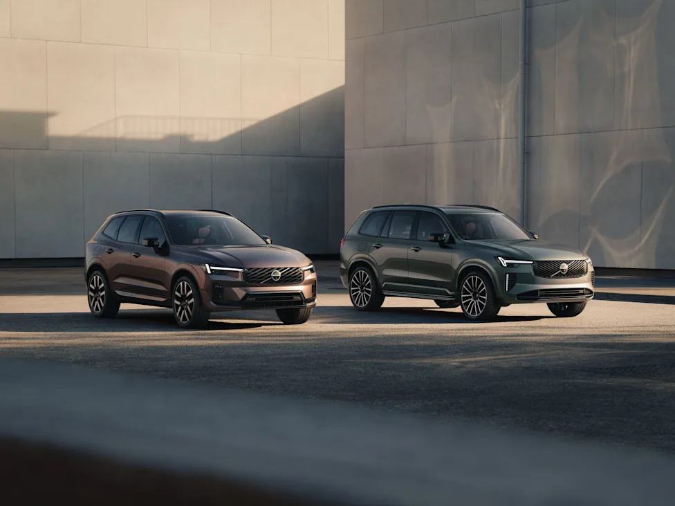 Volvo updates XC60 and XC90 with new long-range plug-in hybrids