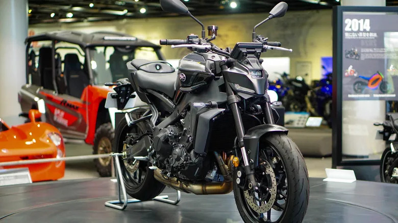 How Yamaha's Crossplane Tech Revolutionized High-Performance Motorcycles