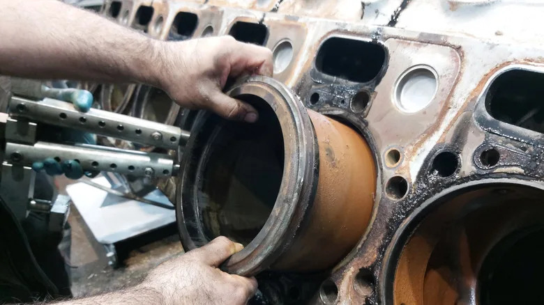 Why Some Diesel Engines Need Wet Cylinder Sleeves, But They're Rare In Gas Engines