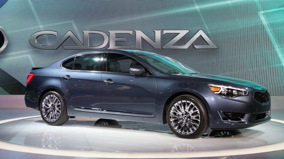 Here's Why The KIA Cadenza Was Discontinued
