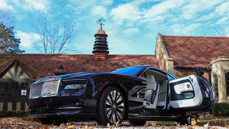 Rolls-Royce, Rolls-Royce Just Gave Its Flagship Electric Coupe, Spectre Series II a Massive Upgrade