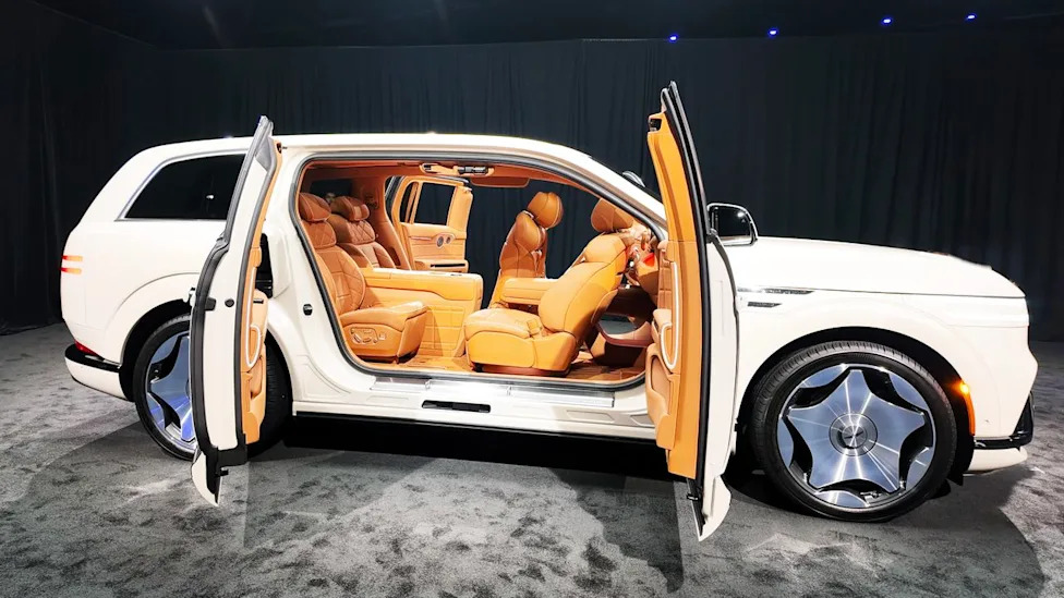 I thought the Genesis GV90's pillarless coach doors were a concept fantasy — I was completely wrong