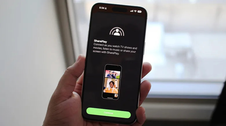 How To Switch Between Two Phones On CarPlay