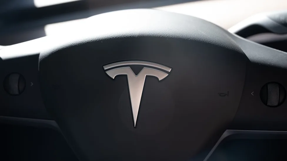 NHTSA closes Tesla power steering probe after recall fix