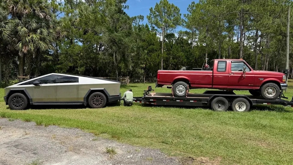 Tesla Cybertruck Rescues a Ford F-250 Pickup, and the Irony is Not Lost On the Car Community