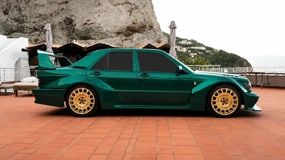 Fancy a Mercedes 190 With Nearly 800HP? Italy's Vespera Automobili Has You Covered