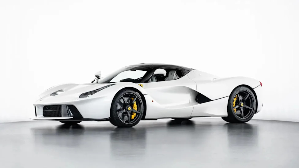 Ferrari, Ferrari LaFerrari, Delivery-Mileage 2015 Ferrari LaFerrari Heads To Broad Arrow's Zürich Auction