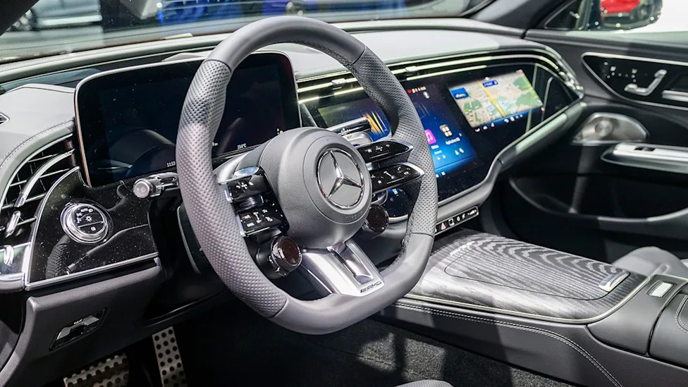 SEAT, Burned and branded: Drivers sue Mercedes-AMG over front seat logo