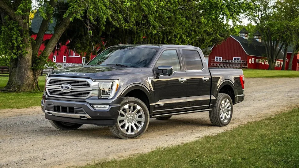 Ford Drops V8 From Top-Spec F-150 King Ranch, Platinum