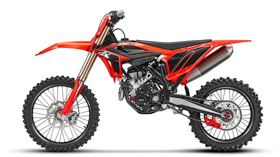 Beta Unveils First 250 4-Stroke Model