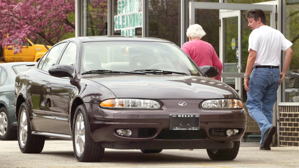 Why The Alero Was Too Little, Too Late To Save Oldsmobile