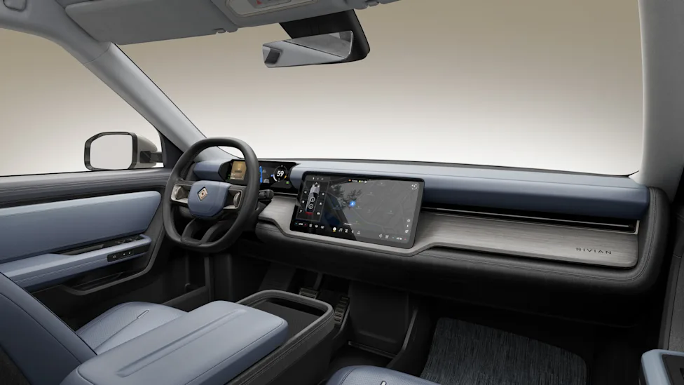 "Completely obsolete" says major car manufacturer about Apple CarPlay – all thanks to a common trend