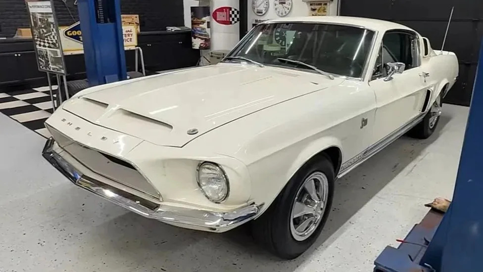 The Last of Its Kind: This 1968 Shelby GT500KR Is a True Untouched Survivor
