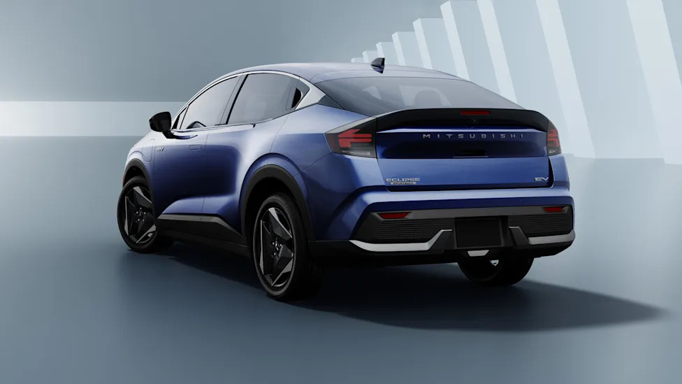 The New Mitsubishi Eclipse Is Actually a Nissan Leaf Underneath