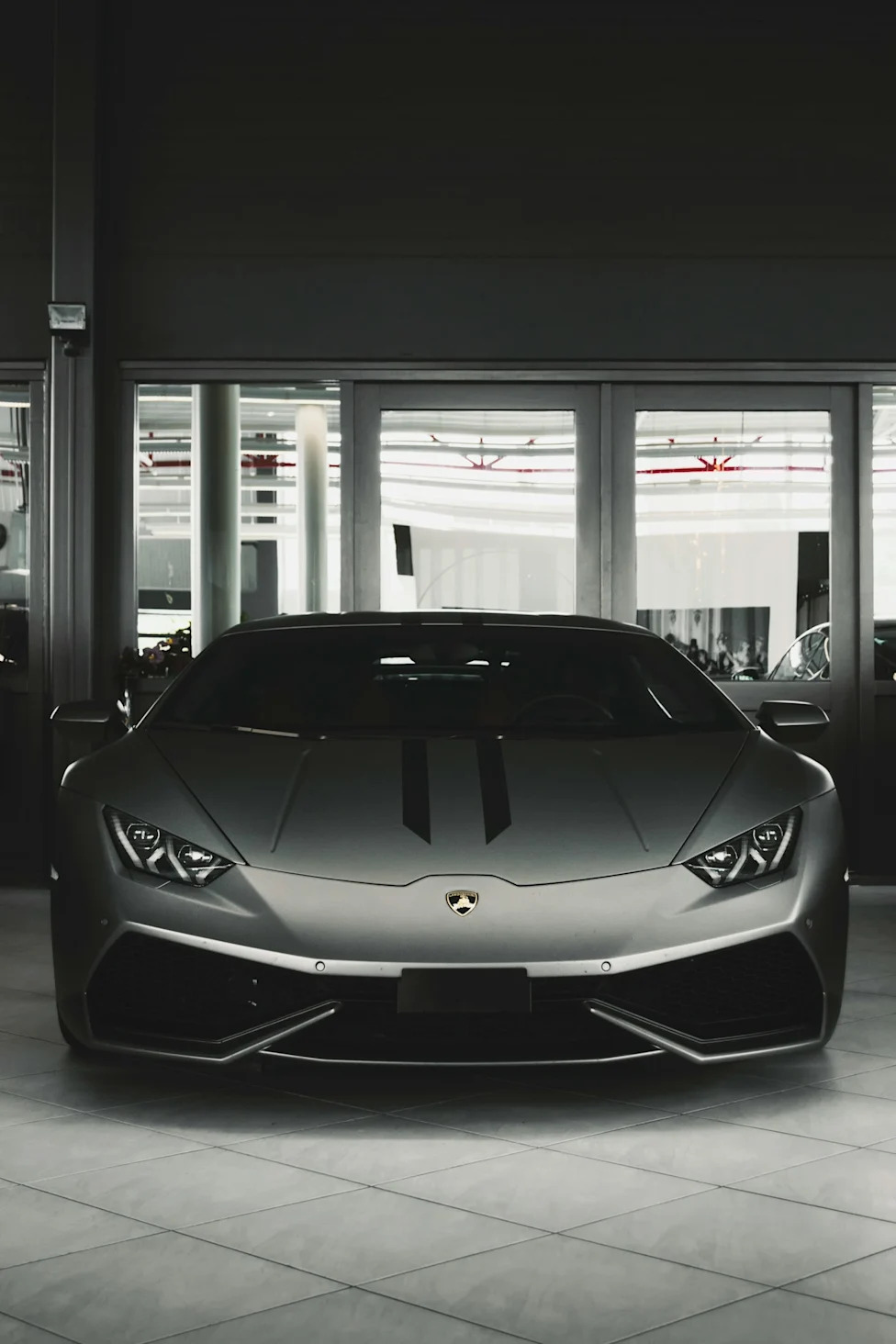 SuperCar, Hand a Dealer Your Supercar and the Law Lets Him Sell It, Even If That's a Crime