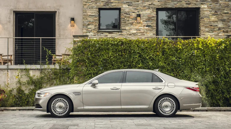 Here's How Much A 2021 Genesis G90 Has Depreciated In 5 Years