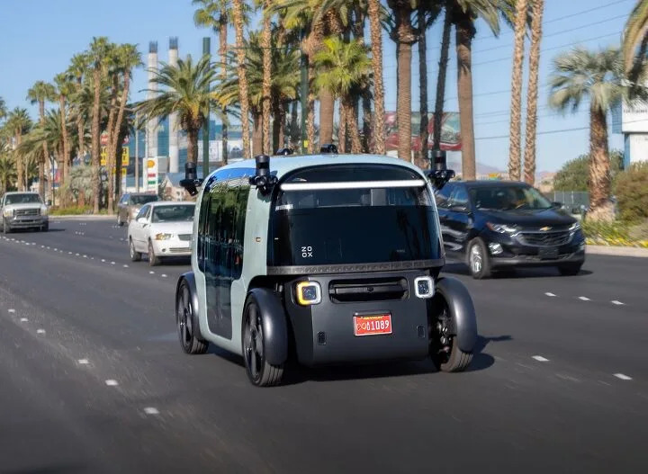 Question of the Day: Should Autonomous Vehicles be Required to Have Driving Controls?